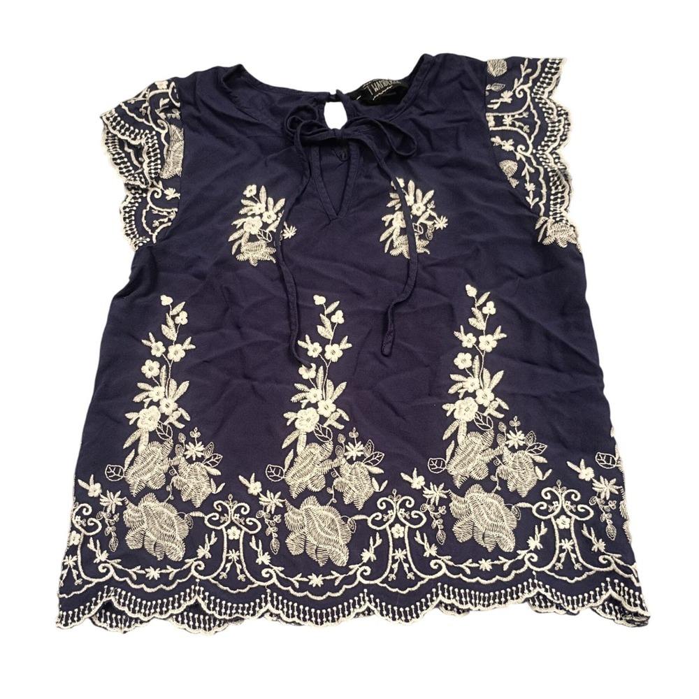 Sweet Wanderer Embroidered Blouse Womens Medium Navy Blue Boho Floral Eyelet Top